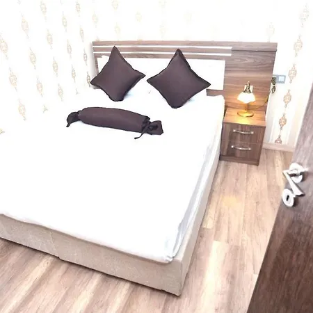 阿宫殿套房公寓式酒店